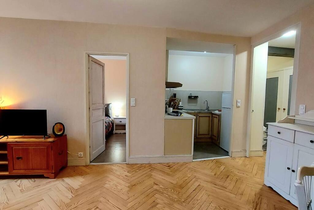 Appartamento Le Spacieux Du Centre Agen Esterno foto